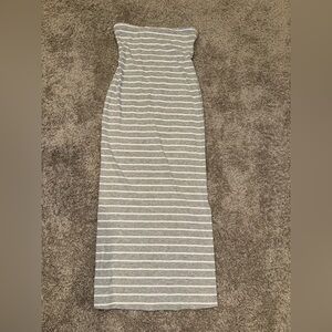 Stripped strapless dress